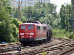 151 160-9 bei der Durchfahrt in D�sseldorf-Rath am 20.6.2009  ...