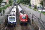 Begegnung zwischen S-Bahn und Regionalzug. Wien Rennweg, 16.06.2009  ...