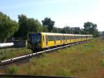 U-Bahnlinie 5 nach S+U Bahnhof Alexanderplatz am U-Bahnhof Cottbusser Platz. ...