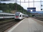 RABe 524 007-2 erreicht am 17.6.09 als S1 nach Biasca ...