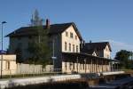Das in Insellage angelegte Eg des Bahnhof D�rrr�rsdorf am 13.06.09, ...