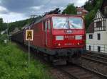 180 008-5 durchfährt, am 10.06. 09, den Bahnhof Königsstein.
Sie passiert gerade ... 180 008-5 durchfährt, am 10.06. 09, den Bahnhof Königsstein.
Sie passiert gerade ...