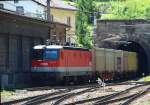 Die 1044 054 hing ...  Tobias Moser 25.06.2009