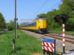 ICM (Koplopers) mit IC 558 Groningen-Den Haag CS bei Glimmen ...