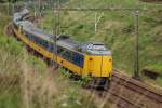 NS 4079, Intercity aus Enschede nach Schiphol zwischen Amersfoort und ...