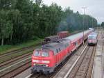 BR 218 mit Zugen 218 402-6 ist mit Sonderzug D16311 Richtung Linz unterwegs; 090627