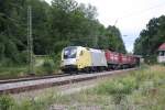br-182-private Am 27.06.09 fuhr die ES 64 U2 - 029 mit ihrem G�terzug durch Assling (Oberbay) gen S�den durch.