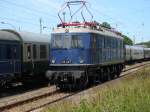 E18 047 am 27.Juni 2009 beim Lokumlauf in Bergen/R�gen.  ...