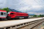In bestem Licht holt sich Dennis diese mit einem Railjet-Taurus ...