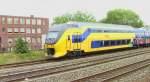 dd-irm-regiorunner Ein teils beschmierter DD-IRM f�hrt in Richtung Rotterdam und befindet sich kurz nach Den Haag.