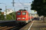 BR 115 115 261-6  mit einem Autozug nach L�rrach  am 29.06.2009 in Hamburg-Altona.