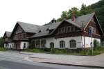 Das sch�ne Empfangsgeb�ude des ...  Daniel Theumer 30.06.2009