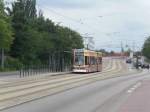 NGT 307 am 30.05.2009 an der Haltestelle Rodebillestra�e. Keiner stieg ...
