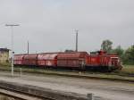 Die 363 107 am 26.06.2009 bei Rangierarbeiten in M�hldorf.  ...