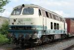 BR 216 Diese BR 216 173-5 steht auf der rechten Rheinseite schon seit einer Weile abgetsellt, aufgenommen am 04.07.2009