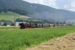 BR 01 Pacific 01 202 dampfte am 4.7.09 mit dem Nostalgie Rhein Express durch den Jura, hier in der N�he von Courtelary.