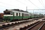 br-460 460 034-2/063 349-5/063 350-3/063 351-1/460 033-4 mit Os 7817 Poprad Tatry-Haniska pri Ko�iciach auf Bahnhof Poprad Tatry am 1-8-2005. Bild und scan: Date Jan de Vries
