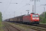 BR 185 mit Zugen 185 045-2 mit Schiebewandzug in Lintorf am 14.04.2009