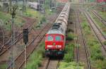 rangierbahnhof-halle-saale 233 562 steht am 04.07.09 in Halle(S) am Rbf und wartet auf die Weiterfahrt. Dieser Gz wurde ungew�hnlicherweise �ber den Hbf gefahren.