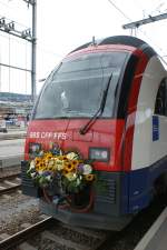 rabe-514-dtz 07/07/2009 RABe 514060-3 auf dem Weg zur Taufzeremonie.
Dies ist der letzte von der Siemens ausgelieferte DTZ. Er wurde Heute auf den Namen Oerlikon getauft.