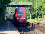 Deutschland --- Belgien Ein grimmig reinschauender Thalys durchf�hrt Aachen Eilendorf in richtung K�ln.