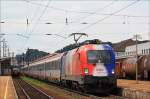br-1116-vor-personenzugen 1116.003 'EM-Lok Frankreich' am 7. Juli 2009 mit dem OEC 563 nach Wien West w�hrend seiner Durchfahrt im Bf. Amstetten mit 140 km/h.