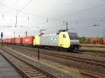 152 902-3 (ES 64 F-902) der ITL mit einem Ganzzug ...