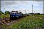 E18 047 mit Sonderzug -37994- unterwegs nach Ralswieck -Fp Stralsund ...