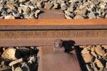 krimov Detailaufname einer Schiene (Herstellungsjahr 1948) am 10.06.09 im Bahnhof Krimov.