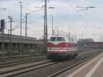 Am Nachmittag des 6. Aprils 2005 durchfuhr V180 331, für ... Am Nachmittag des 6. Aprils 2005 durchfuhr V180 331, für ...
