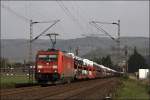 BR 185 mit Zugen Im sch�nen Abendlicht des 23.04.2009 mein Lieblingszug der KBS 440 bei Hohenlimburg abgelichtet werden. 185 238 durfte den CSQ 60058 'AUDI-EXPRESS', Ingolstadt Nord - Emden, diesmal bespannen. Am Haken werden fabrikneue A3 bis A6 und Qx umweltfreundlich zur K�ste gebracht.
