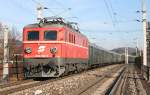br-1010 Hier eine Aufnahme der 1010 010 als sie zwar schon im Nostalgiebestand, aber noch nicht wieder gr�n war. An diesem Tag f�hrte sie den Sdz 16738 von Wien S�d nach Salzburg zum Salzburger Advent, aufgenommen bei der Einfahrt in Salzburg.