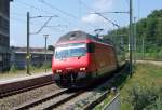 re-460-lokportraits SBB: Mit einem IR durchf�hrt die Re 460 037 'Sempacher See' den Bahnhof Roggwil-Wynau am 16.7.09.