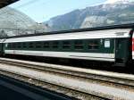 Personenwagen SBB - Personenwagen 2 Kl. B 51 85 21-70 460-2 im Bahnhof von Chur am 07.05.2009