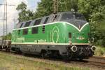 br-220-db-v-200 Die V200 der Brohltaleisenbahn f�hrt am 20.7.09 durch Ratingen-Lintorf