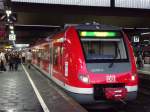 Hier der sehr sauber aussehende 422 027 als S7 nach ...