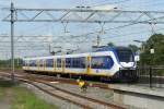 NS neue regionalzug SLT 2403 mit ein testfahrt durch bahnhof ...