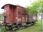 G�terwagen Abgestellter G�terwagen in Prattelen ehemaliger �berfuhrwagen Nr.1 der Firma Henkel in Prattelen .. Bild vom 11.05.2009