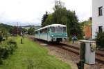 VT 2.09 (BR 771 | 772, Ferkeltaxe) Am zweiten Fahrtag des 3. Fahrtenwochenendes der Erzgebirgischen Aussichtsbahn (EAB) verl�sst 772 312-5 mit 772 367-9 den Bahnhof  Markersbach. (12.07.09)