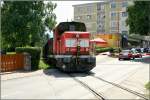 Diesellok 2068 042 f�hrt mit einem Weichenzug von der VAE ...