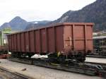zillertalbahn Spezielle Niederflurwagen f�r Normalspurwagon transport in Jenbach.27.02.2008