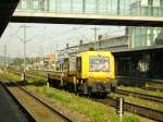 gleisarbeitsfahrzeuge-gaf Hier durchquert gerade ein GAF den Regensburger Hbf den wir am 23.07.2009 mit unserer Schulklasse besichtigt haben. 
