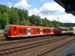 S-Bahn / Fahrrad-Zug / G�terzug am Bahnhof Mosbach-Neckarelz  ...