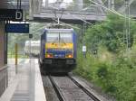 Der Inter Connex bei der Ausfahrt in Berlin Gesundbrunnen aufgenommen ...