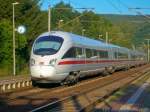 br-411-ice-t ICE 1515 durchf�hrt in der Abendsonne den Haltepunkt Uhlst�dt auf dem Weg nach M�nchen Hbf. (16.07.2009)