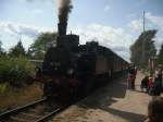 BR 91 Auf dem Weg von Rehna nach Schwerin h�lt BR 91 134 in Schwerin-Warnitz.
26.Juli 2009