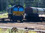 mrce-mitsui-rail-capital-europe Eine Class66 der MRCE f�hrt unter der Br�cke Turmstrasse zum Bahnhof Aachen West