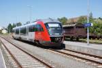 br-5022 5022 055 als Regionalzug nach Oberwart, beim Halt im Bahnhof Altpinkafeld, 27.07.2009.