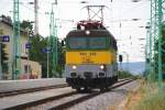 gysev E-Lok V43 332 der GySEV f�hrt am 28.07.2009 als Lokzug durch den Bahnhof M�llendorf in Richtung Ebenfurth.