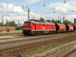 BR 232 mit Zugen 232 485-3 mit einem Ganzzug Sch�ttgutwagen f�r den Kalitransport in Magdeburg-Rothensee. Fotografiert am 28.07.2009